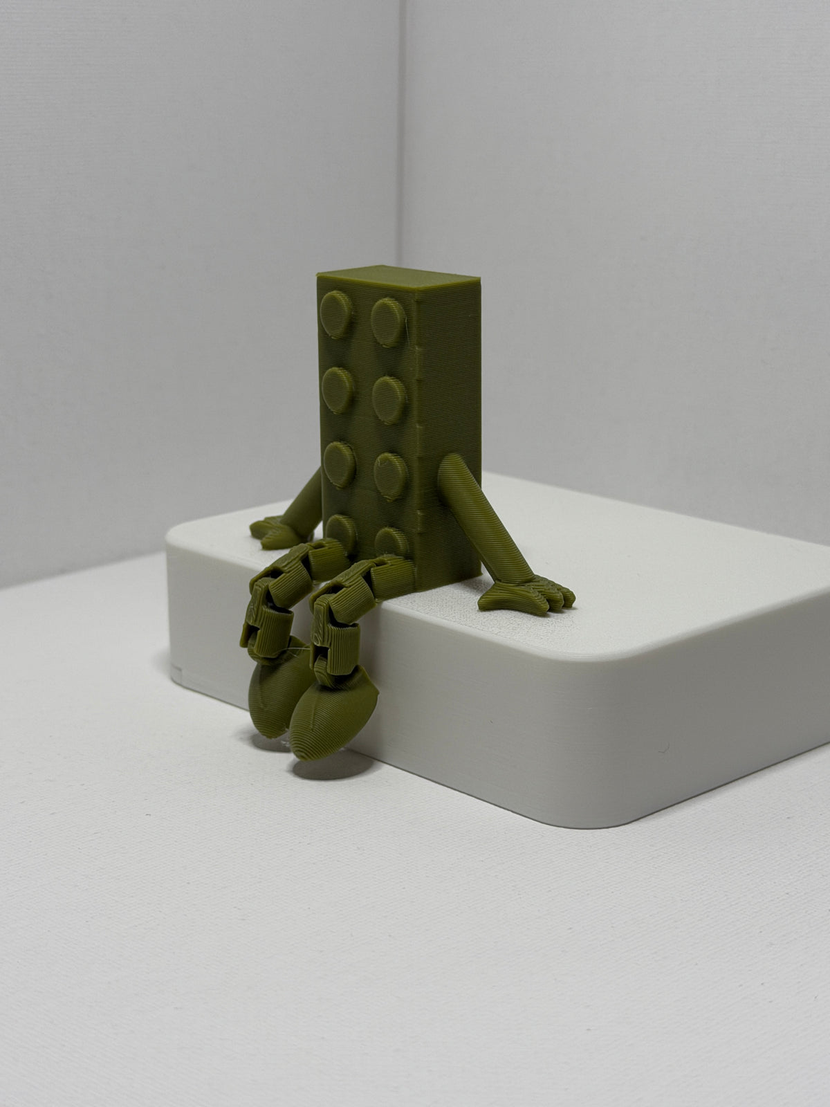 Brick Buddy – Olive Green-Articulated 3D Printed Character