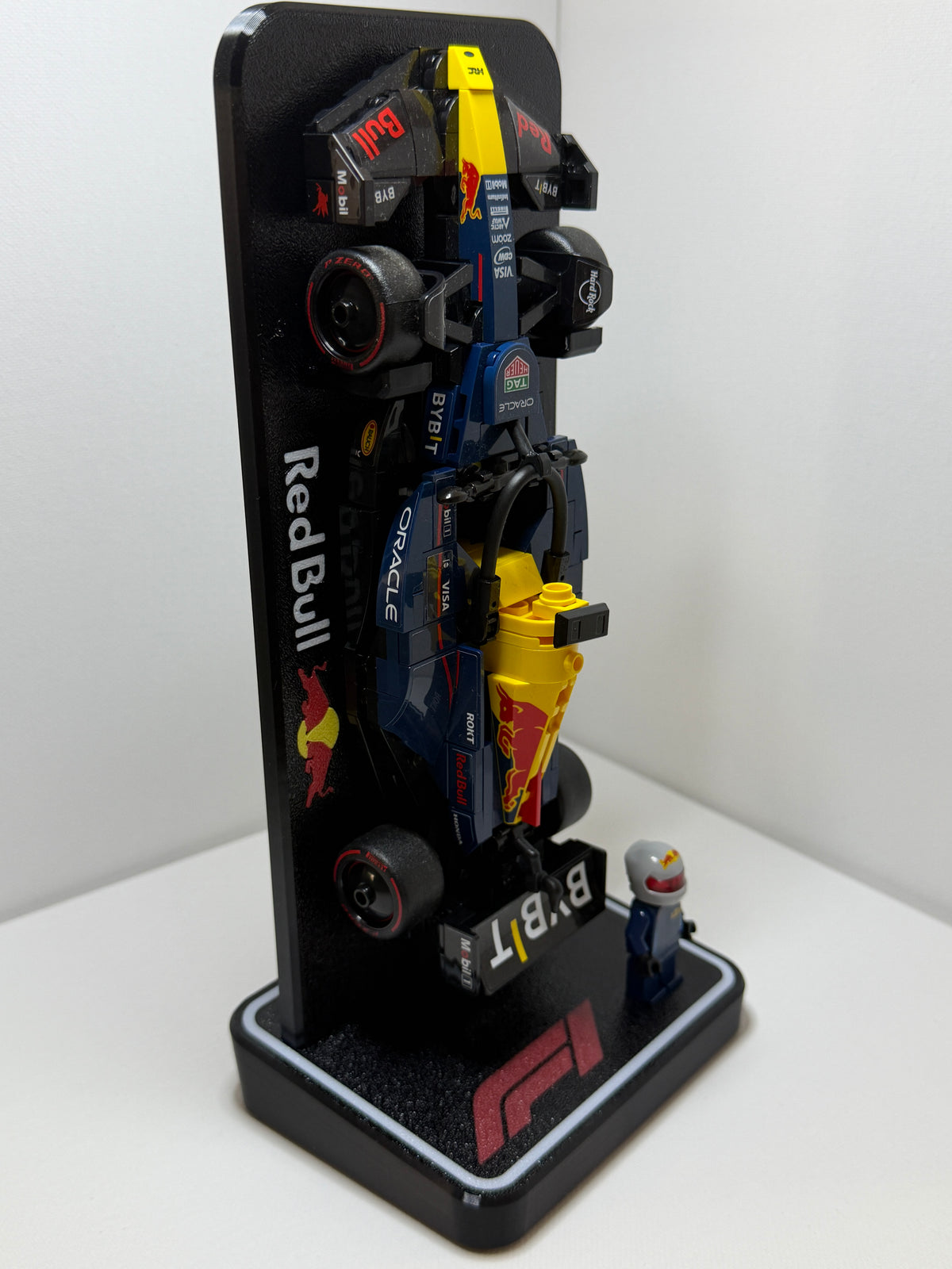 F1 Display Stand – Oracle Red Bull Racing F1 Team -3D Printed Stand