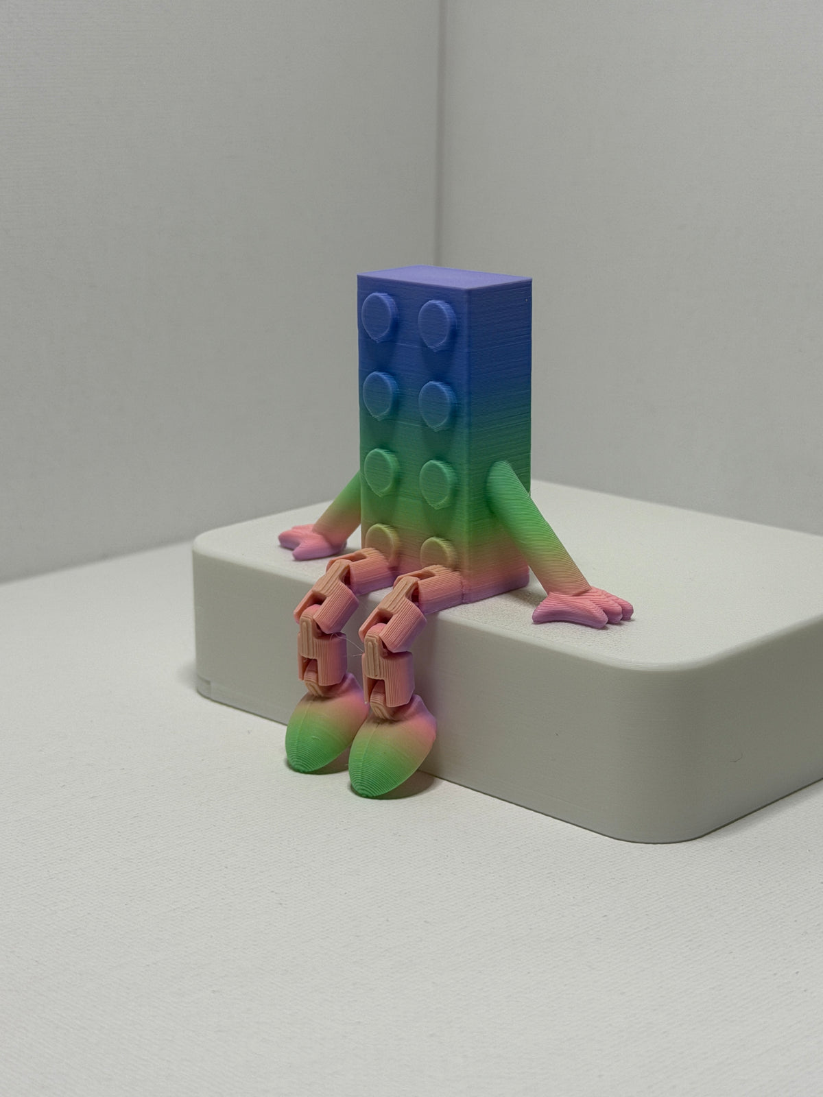 Brick Buddy – Rainbow-Articulated 3D Printed Character