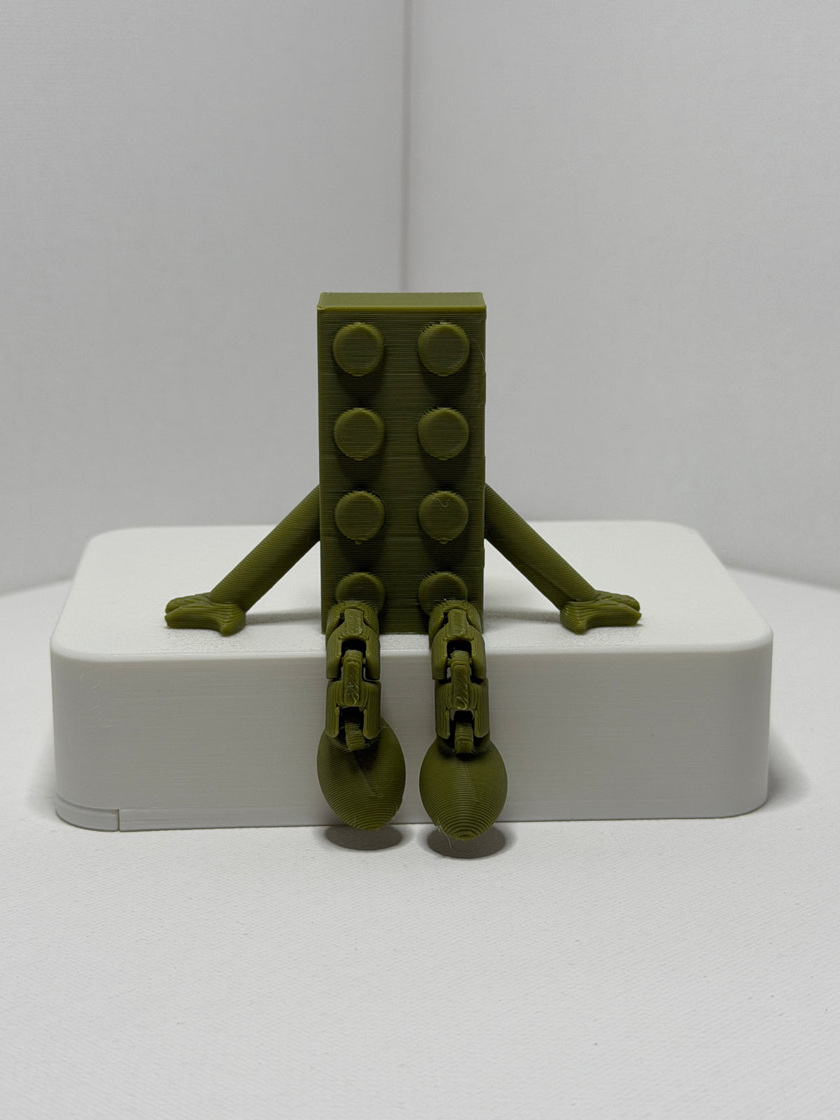 Brick Buddy – Olive Green-Articulated 3D Printed Character