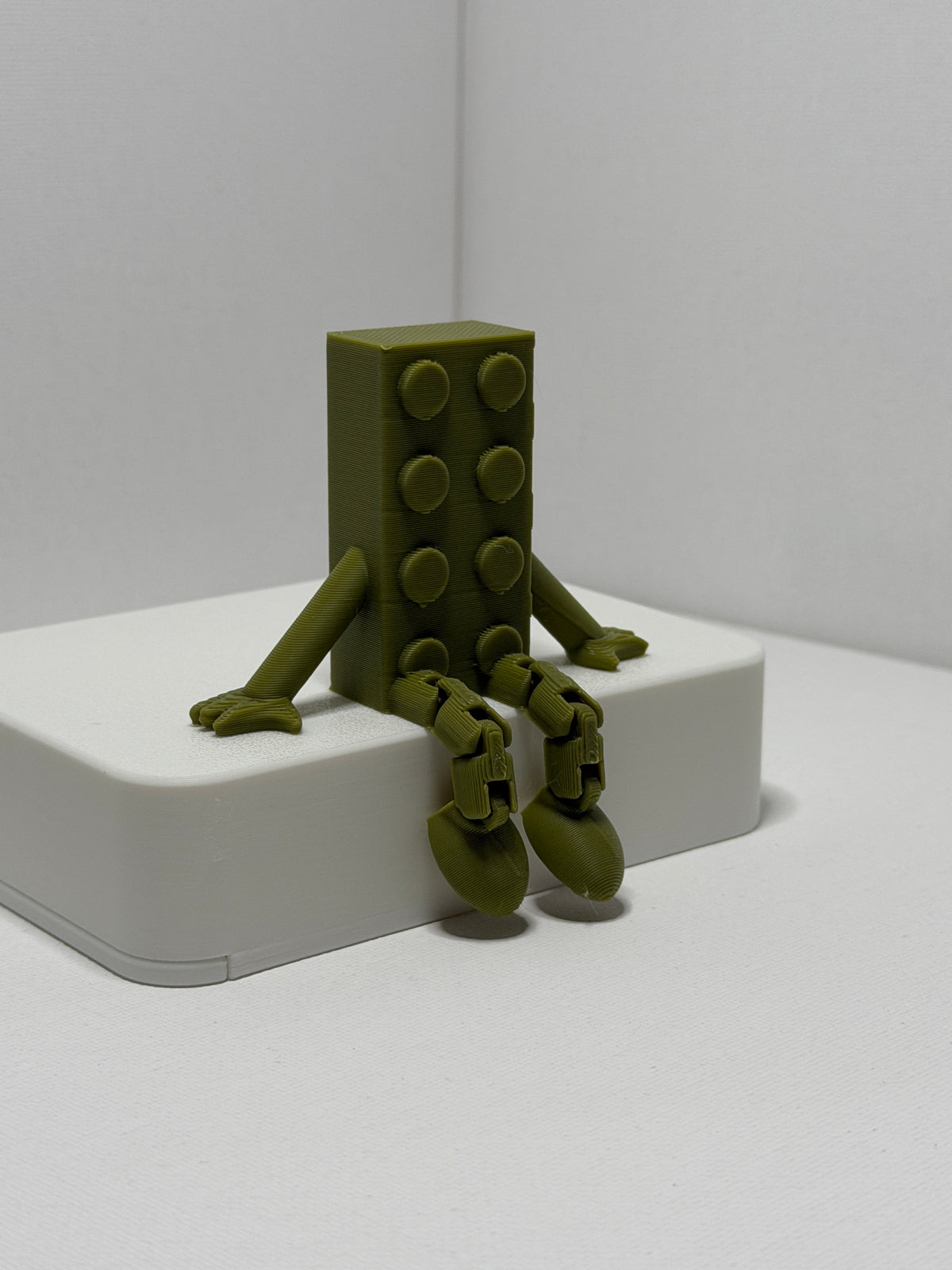Brick Buddy – Olive Green-Articulated 3D Printed Character