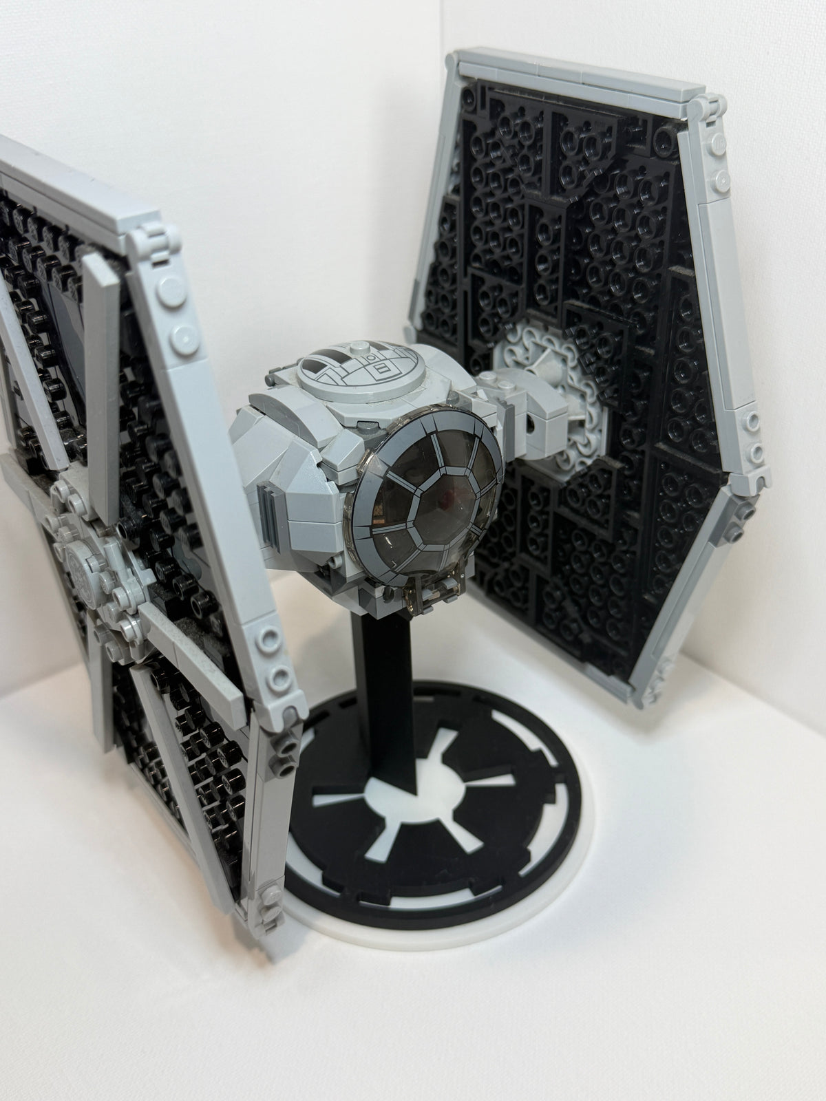 Star Wars-Inspired Display Stand -3D Printed  – Galactic Empire Design